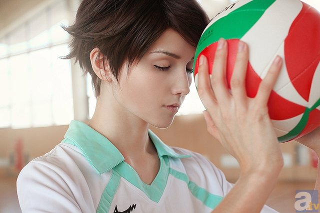 28载再重逢，推杯换盏笑盈盈_ kaiyun平台介绍 